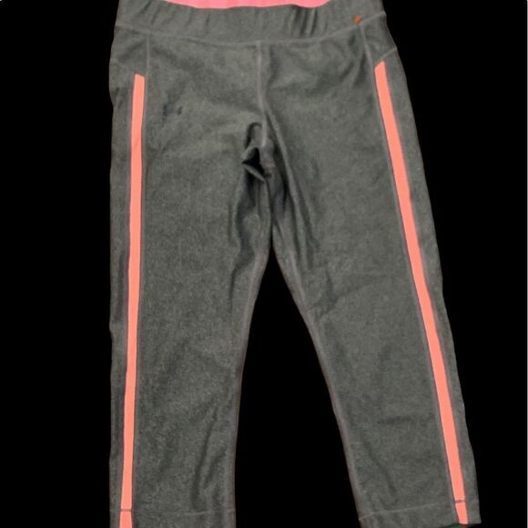 Women grey Under Armour Striped Training Capri Leggings Grey small - Picture 2 of 3